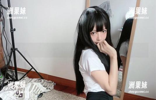 探秘51酱最新肉丝写真原图，感受视觉与心灵的双重震撼.txt