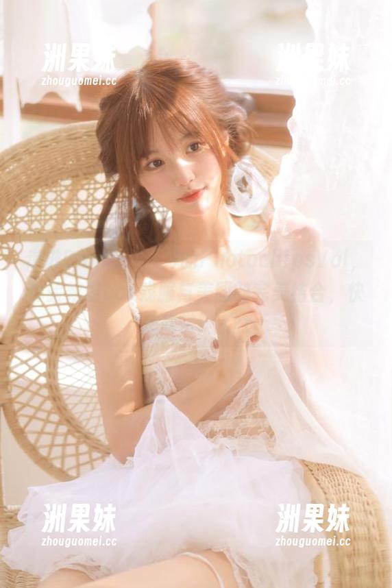 走进Dami(퀸다미)的PhotochipsVol，体验炫酷cos戏服与美图的完美结合，快来欣赏！.txt