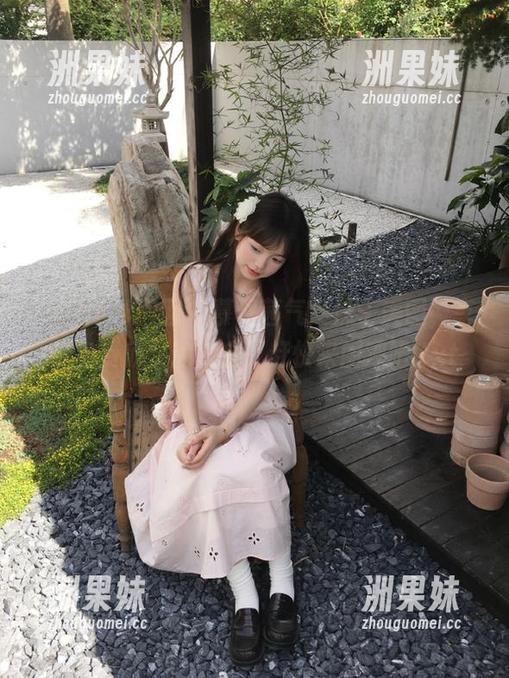 Feilin嗲囡囡 - 慕羽茜气质妹子美图，享受免费欣赏的机会，赶快来围观吧.txt