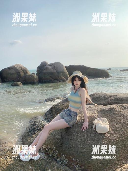 HuaYang花漾 - 奶油米的裤里丝梦境：探索这份独特写真合集，尽情欣赏每一幅精美图片.txt
