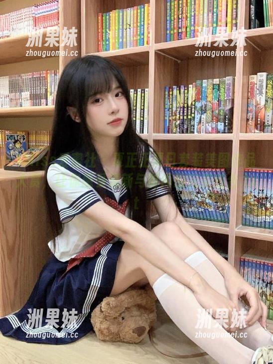 IMiss爱蜜社 - 夏正正夏日套装美图作品大赏，让你感受清新与时尚的完美结合.txt