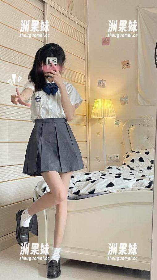 IMiss爱蜜社 - 体验黄乐然的透明艺术风格：全新图包免费下载，重温摄影的诗意与浪漫.txt