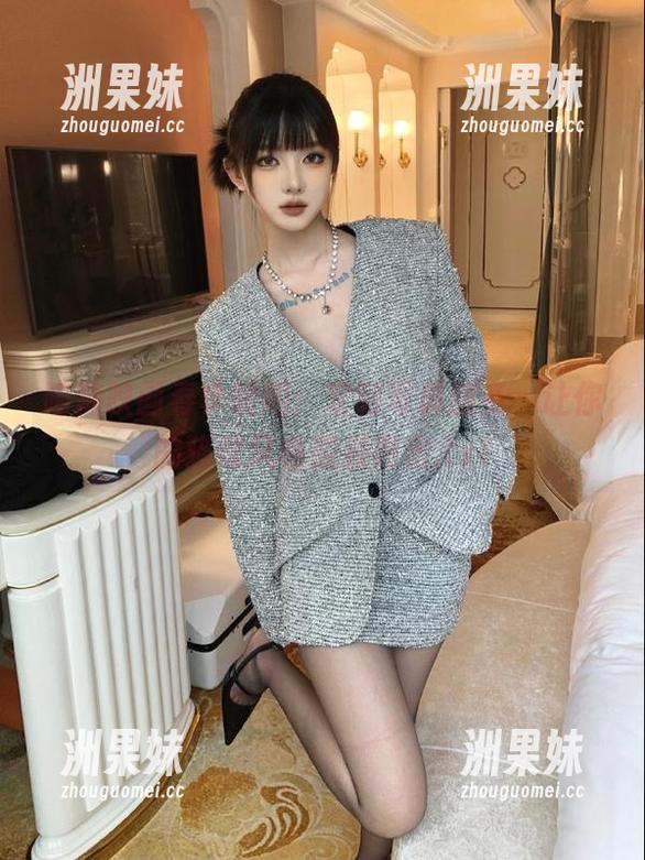 喵糖映画春季暖阳：定制写真服务，让你的猫咪风格脱颖而出.txt