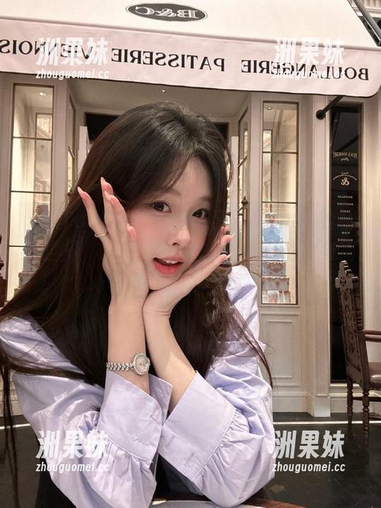 MiiTao蜜桃社 - 走进梦乃Mandy的私拍世界，发现她美脚作品背后的故事与细腻情感！.txt
