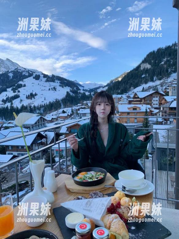 MiiTao蜜桃社 - 当连体衣遇上索菲娅Sophia：精选套图，穿出你的幽默与风格！.txt