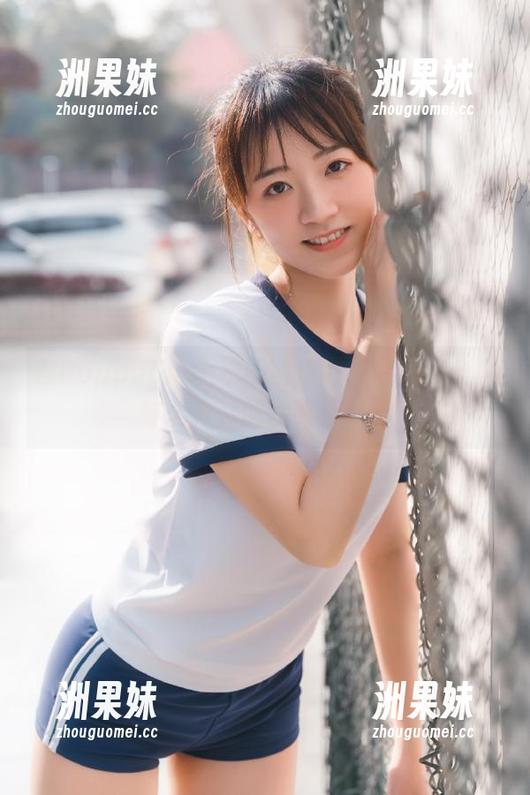在PoppaChan校园图包中发现美，分享每个青春的瞬间！.txt