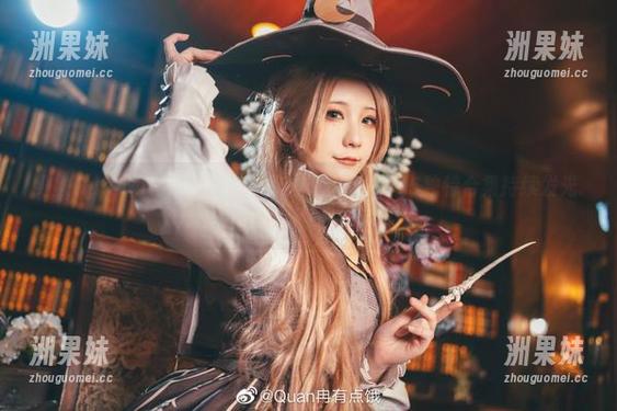细数Quan冉有点饿的写真魅力：作品PA15独特合集持续发光.txt