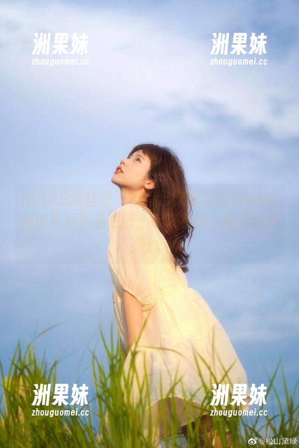RUISG瑞丝馆 - 期待已久的米粒sweet御姐写真作品更新，带来视觉上的美妙享受.txt