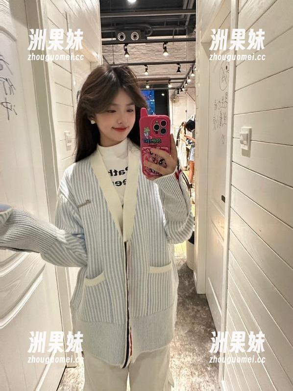 SHENSHI绅士 - 提取毛毛长腿写真图库，丰富你的艺术下载资源.txt