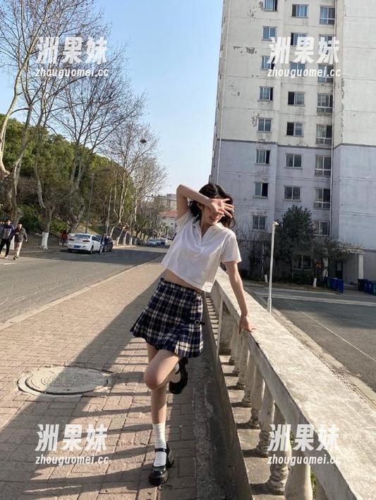 UGirls尤果网 - 下载倪叶腾的全套修女写真，感受当代艺术与传统宗教的碰撞！.txt
