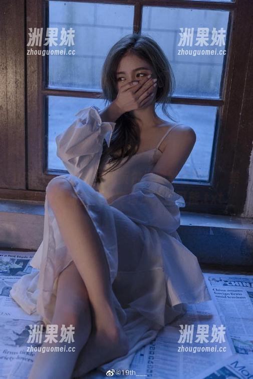 UGirls尤果网 - 布莱尔昆娜黑白写真，美图为你的视觉盛宴增添无限可能.txt