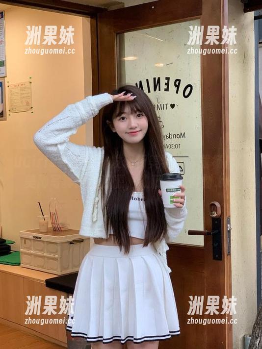 UGirls尤果网 - 发现新美学：下载杨晨晨美脚写真网盘资源，收藏绝美时刻.txt