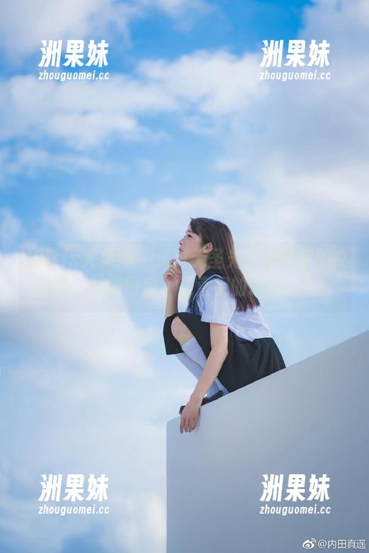 UGirls尤果网 - 透过无圣光看见真实的艾小青，礼服图包不忍直视的瞬间！.txt