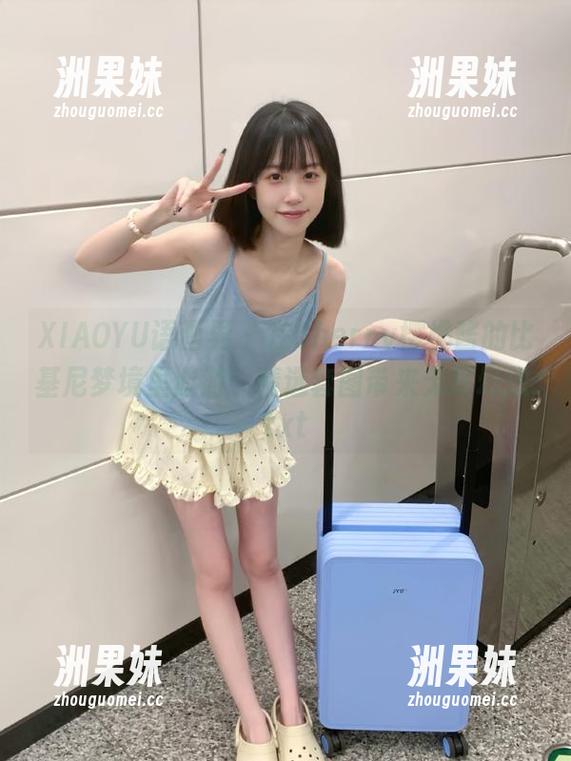 XIAOYU语画界 - 在Cherry樱桃酱的比基尼梦境里遨游：精选套图带来无尽幻想.txt