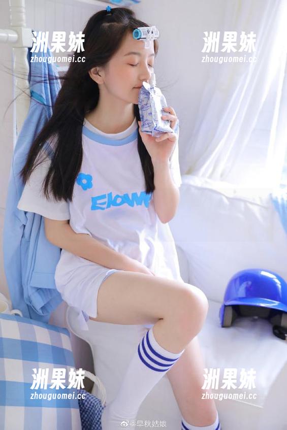 XIAOYU语画界 - 顾桥楠短裙写真揭秘：那些让人惊艳的美图瞬间.txt