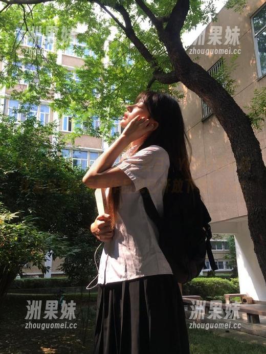 Xiuren秀人网 - 畅游夏日，YOYO苏小苏比基尼全套写真作品现已开放下载！.txt
