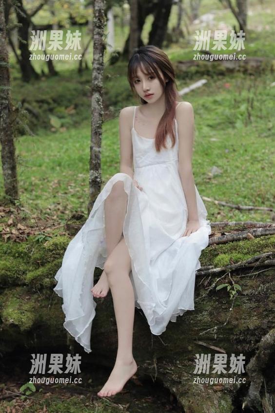 Xiuren秀人网 - 周于希Sally运动美腿私拍图包，带你领略活力与美的完美结合！.txt