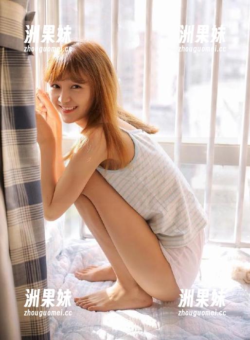Xiuren秀人网 - 唐安诺少女写真原图合集：展现纯真与优雅，感受美丽瞬间的永恒.txt