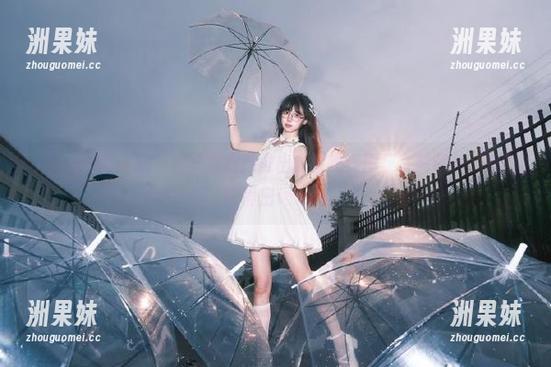 Xiuren秀人网 - 夏甜甜震撼推出豹纹高清图集，解锁新一季的时尚密码.txt