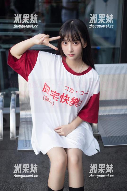 Xiuren秀人网 - 子纯儿天台写真作品集：免费下载最美瞬间，带你体验独特的视觉享受.txt