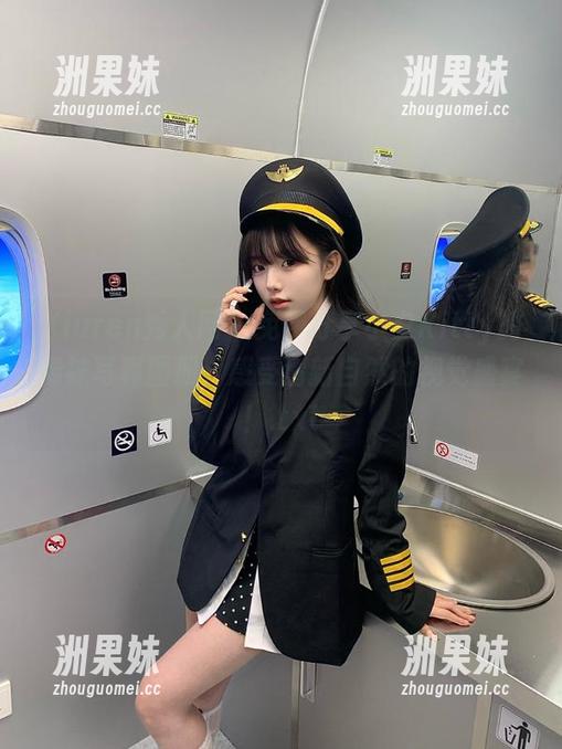Xiuren秀人网 - 免费分享小夕Kitty的棉袜写真图册，感受清新自然的视觉盛宴！.txt