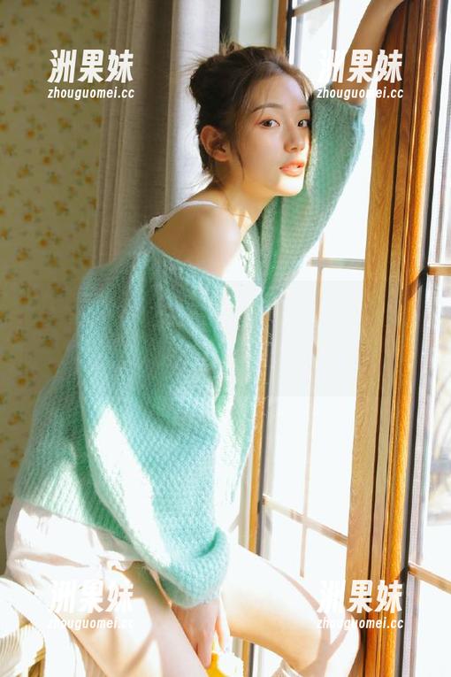 Xiuren秀人网 - 玛鲁娜Manuela自拍系列：精美写真图包展现个性与魅力的完美结合.txt