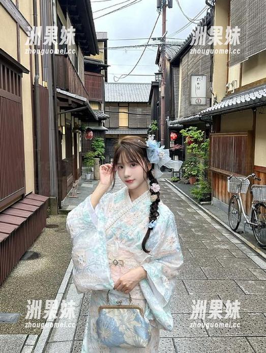 Xiuren秀人网 - 高清图包震撼来袭！程程程为万圣节注入无限性感与创意！.txt