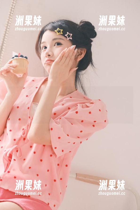 Xiuren秀人网 - 萌白酱与毛衣写真合集：一场关于温暖与甜美的视觉盛宴，你绝不能错过！.txt