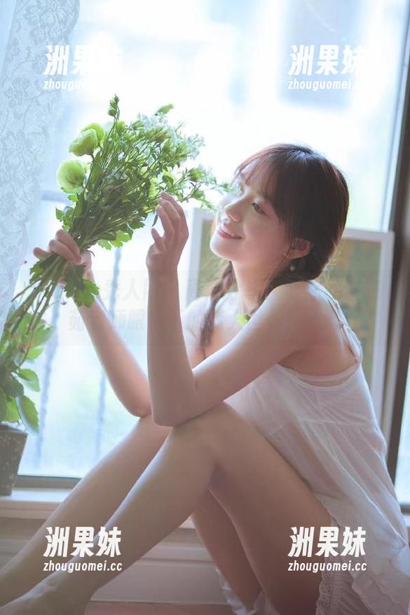 Xiuren秀人网 - 高清分享：带你欣赏雅茹老师眼镜下的迷人世界！.txt