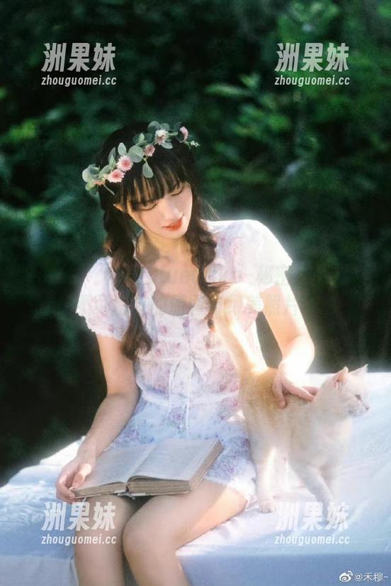 Yuka(유카)的BlueCake–秘密约会探秘：不可错过的原图与绝美照片.txt