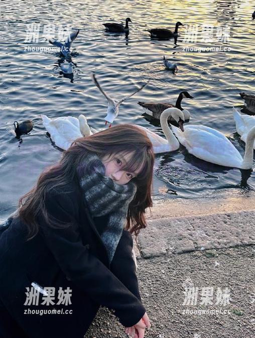 beautyleg - Anonymous牛仔裤图包新鲜更新，快来看看谁才是潮流先锋！.txt