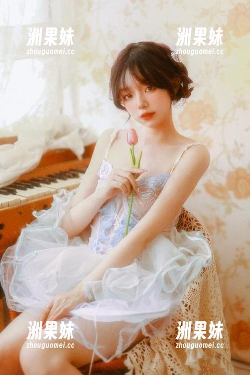 beautyleg - Lynn高跟鞋充满风格的最新照片，展现女性自信与优雅.txt