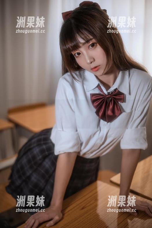 beautyleg - Momo的圣诞作品合集：记录幸福与爱的节日时光.txt