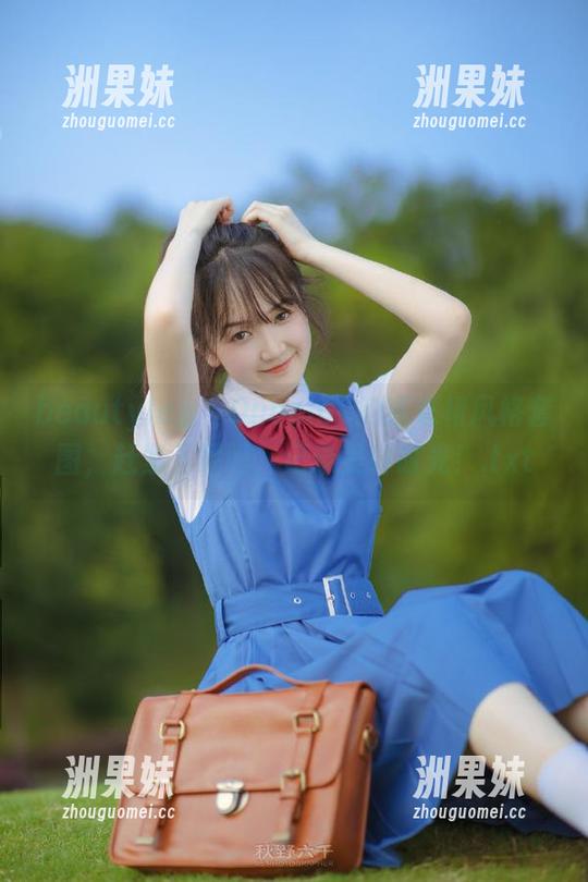 beautyleg - Queenie的连衣裙风格套图，赶紧下载吧，记录美好时光！.txt