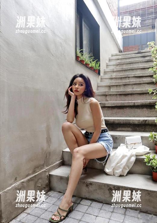 beautyleg - 在线欣赏Ruby白色的美图写真，绽放个性与时尚的完美结合！.txt