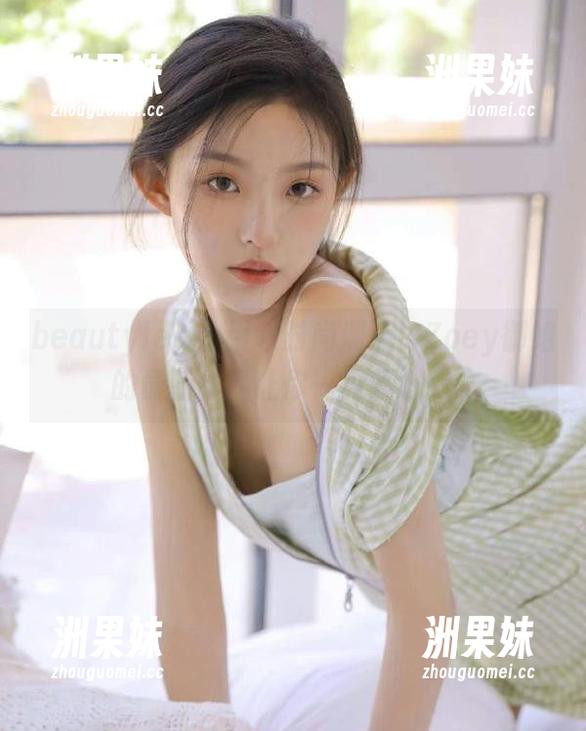 beautyleg - 引领时尚潮流！Zoey御姐的最新作品让你一见倾心.txt