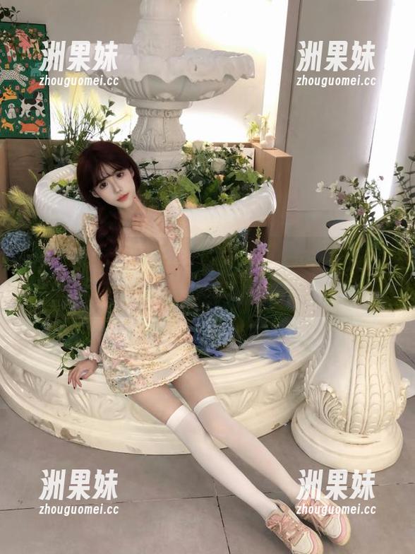 pans - 精选小柔居家写真合集，感受她生活中的每一个动人瞬间.txt