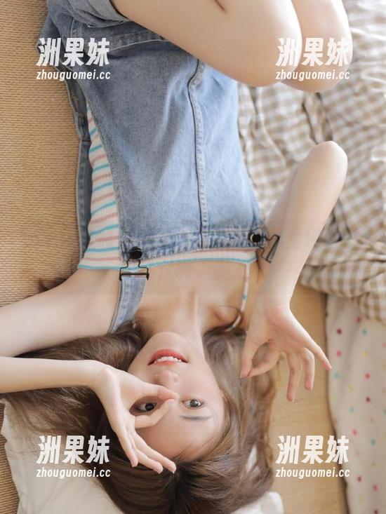 pans - 樱桃透明：高清写真集呈现的时尚与优雅之美.txt