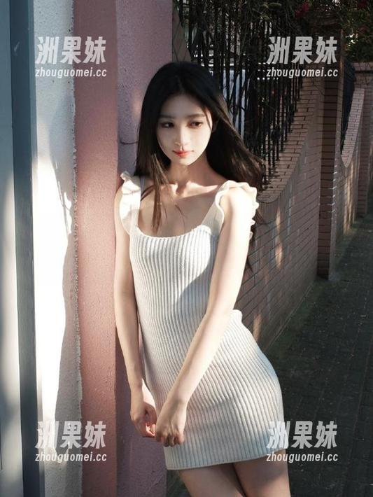 pans - 不容错过的在线雯雯美脚合集，仿佛每一次曝光都是一次心跳加速！.txt