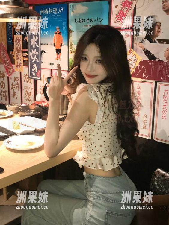 感受shimo霜月高跟鞋的时尚魅力，绝美写真图片与原图让你心动.txt