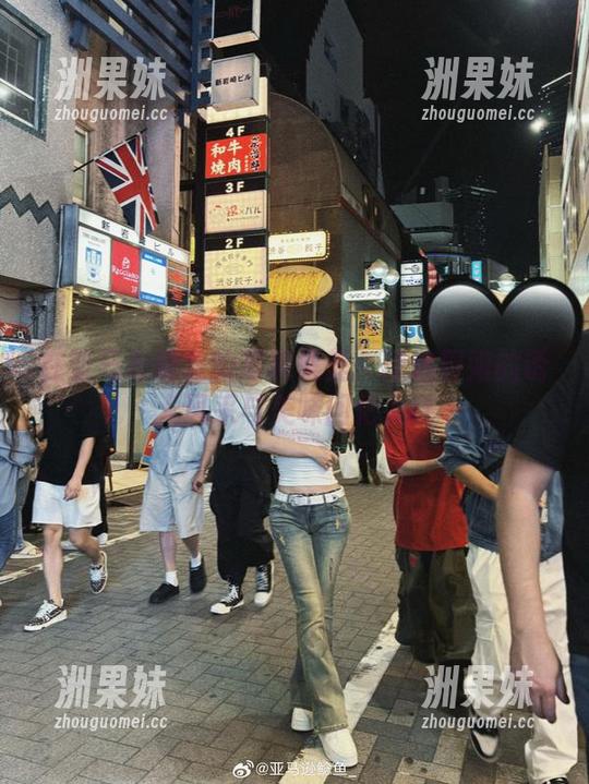 在亚马逊鲶鱼的写真集里：精选厨娘的诱人风采与美味回忆.txt