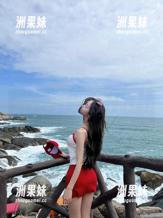 微密圈 - 毫无保留的更新！保守的二舅妈的吊带袜作品图片，带你走入时尚之境.txt