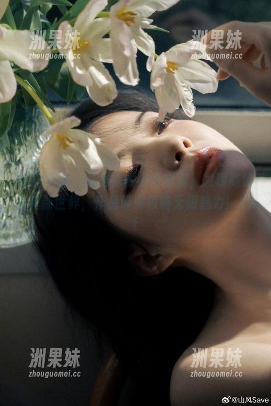 克拉女神 - 在雅楠的办公室里，发现高清写真新世界，作品带你领略无限魅力！.txt