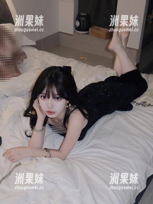 兔玩映画草莓裙写真作品，记录下每一份甜美的图片瞬间.txt