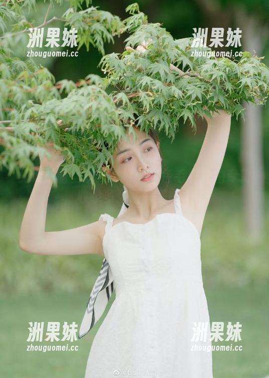 兔玩映画呈现：妹妹的白色毛衣私拍专辑，收录多张精彩美图.txt