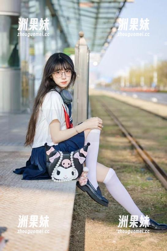 初夏女神 - 柒柒的“最美新娘”系列合集，笑说美丽背后的辛酸与下载.txt