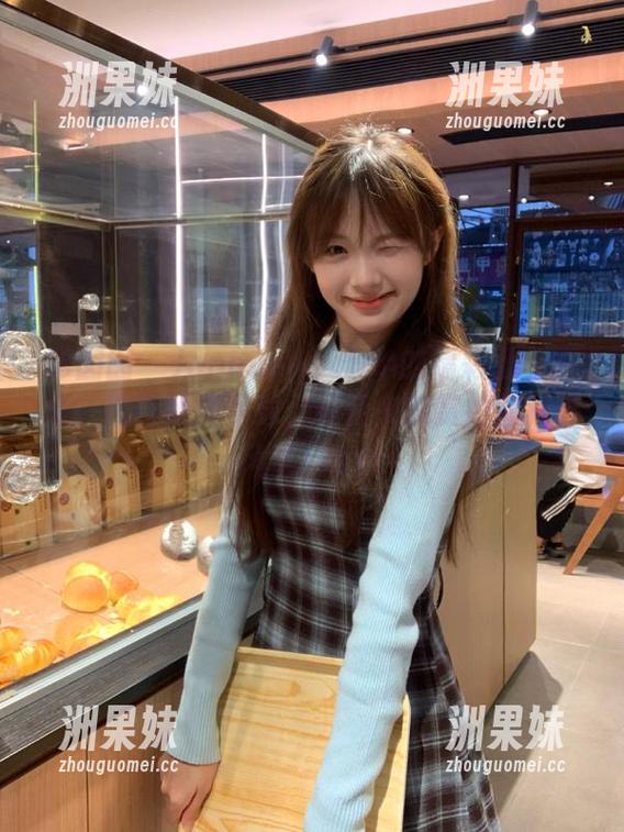 嗲囡囡 - Jennanni_Jen的精彩粉色图集，提供免费下载，赶紧来欣赏她的独特风格！.txt
