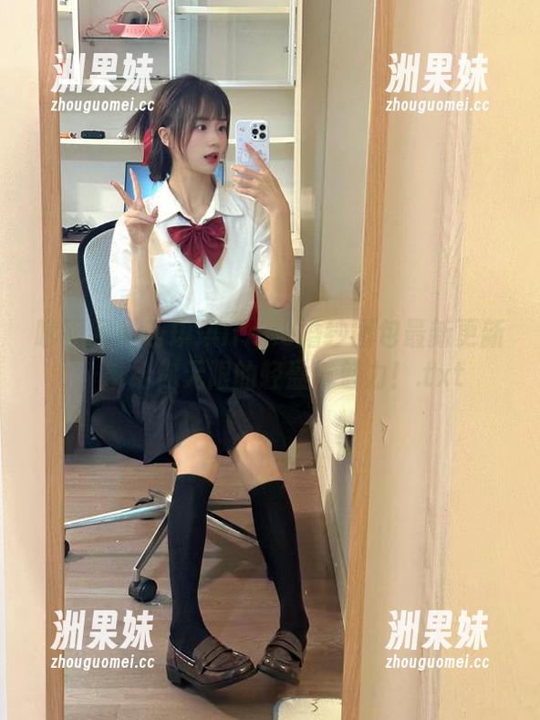 嗲囡囡 - 萌琪琪Irene婚纱图包最新更新，带给你无限的轻盈与魅力！.txt