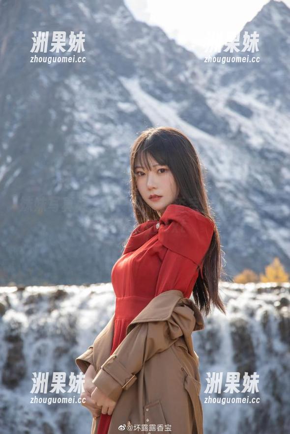 妹妹写真大公开：坏露露香宝壁纸合集美图抢先看.txt