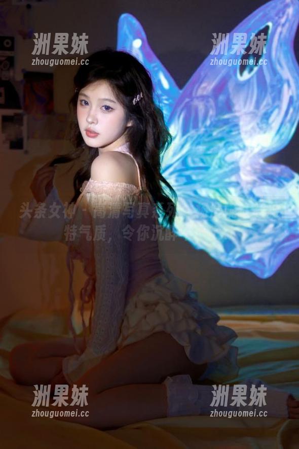 头条女神 - 高清写真系列：杨漫妮红裙独特气质，令你沉醉不已.txt